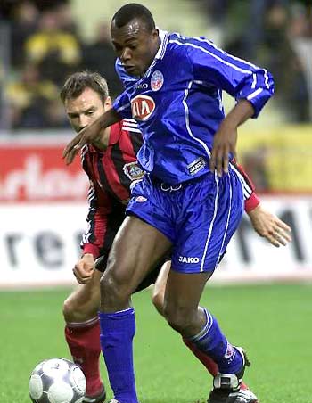 球迷基础的 球迷基础的