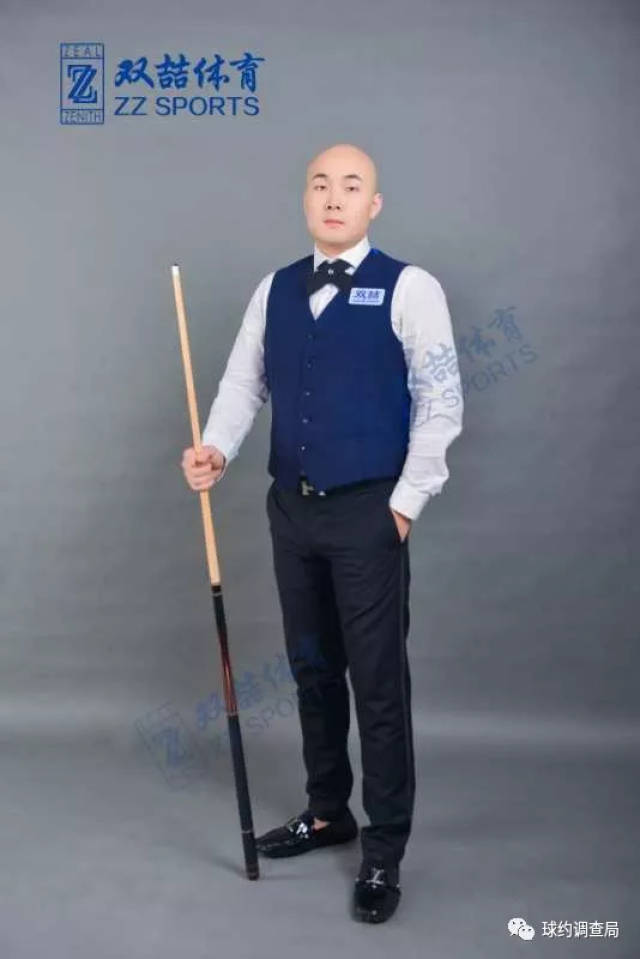 然而球场上 然而球场上