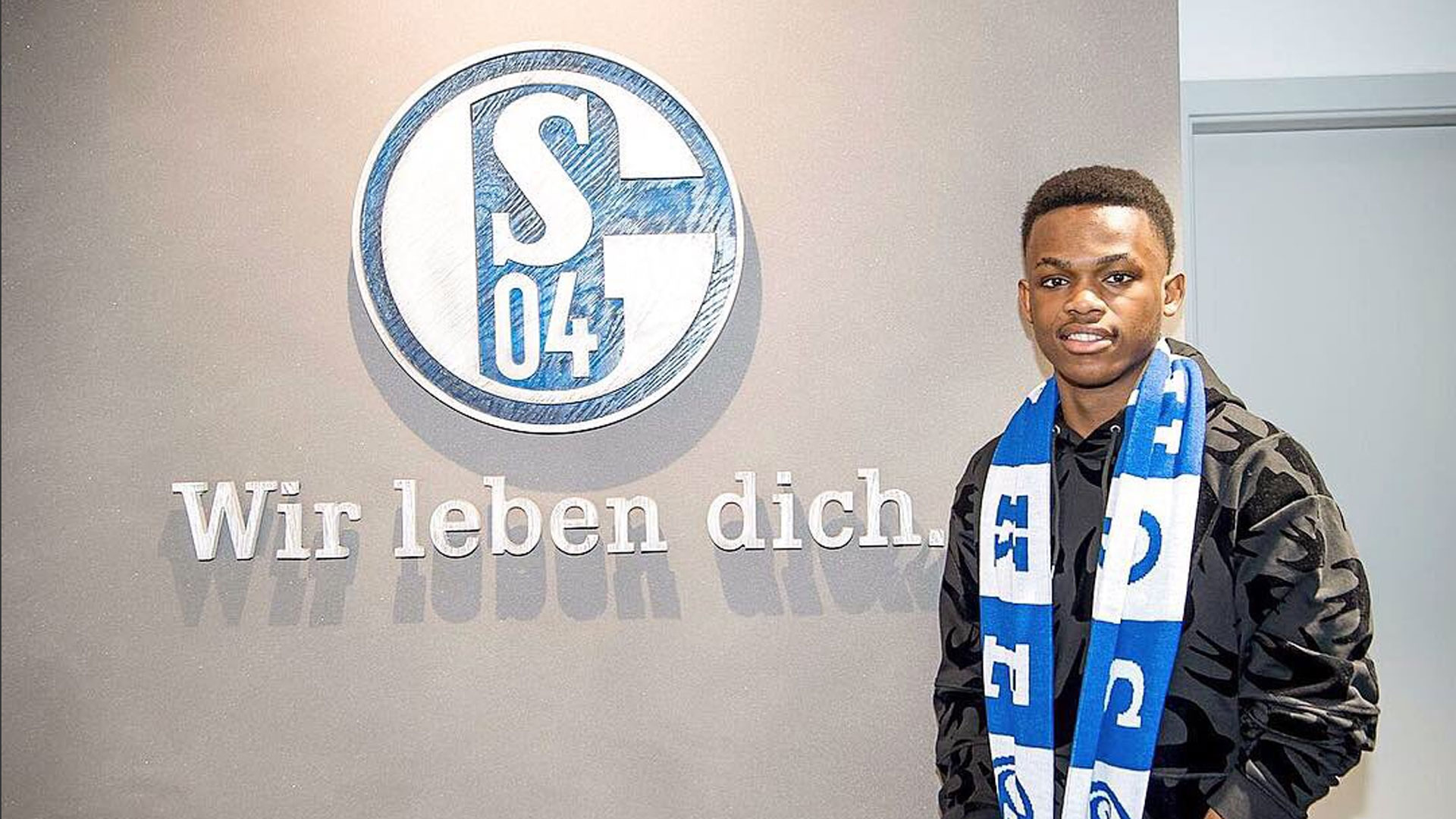 军的球队通 军的球队通