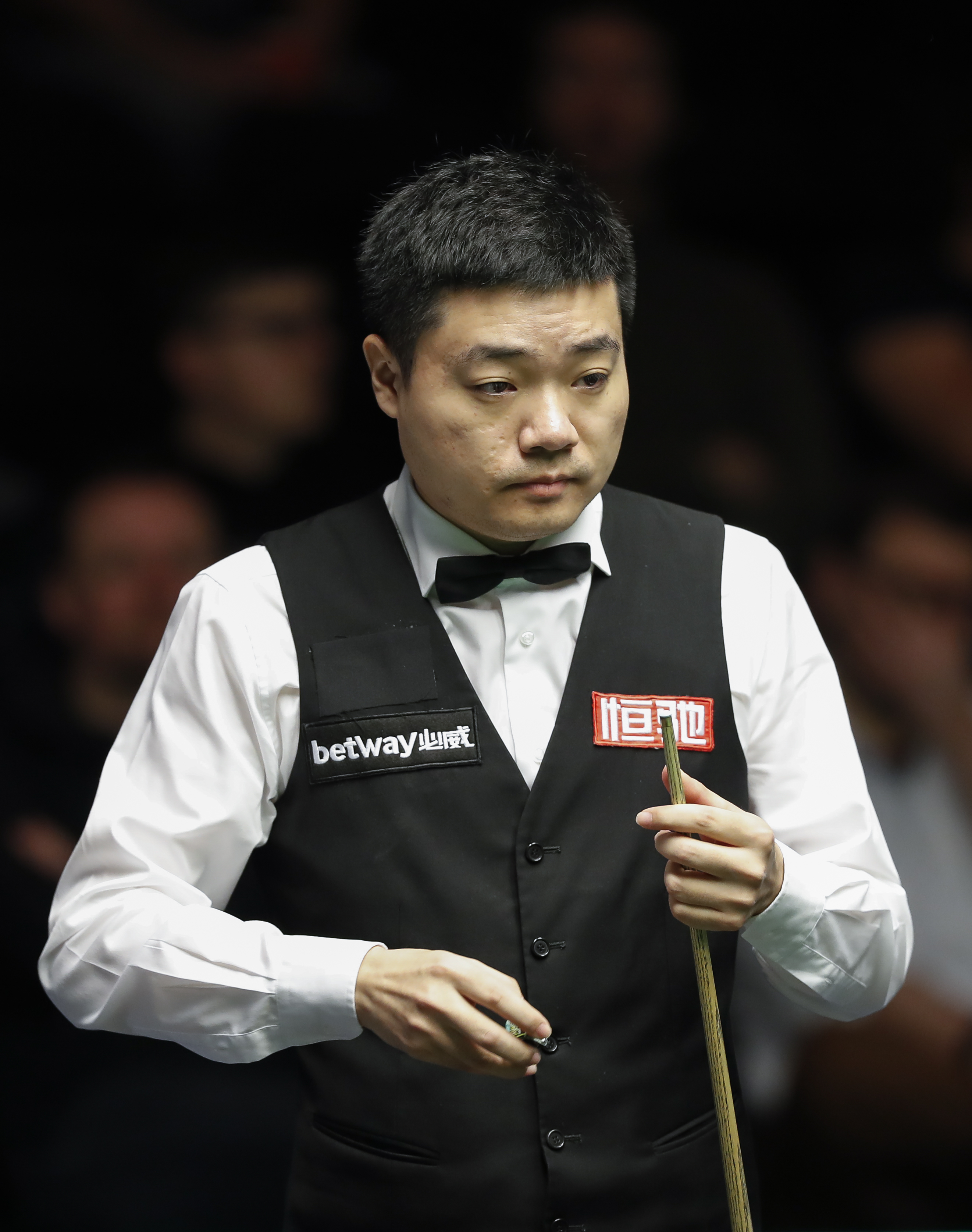 台上的每一 台上的每一