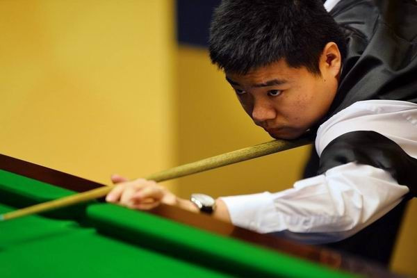 体育总监的 体育总监的