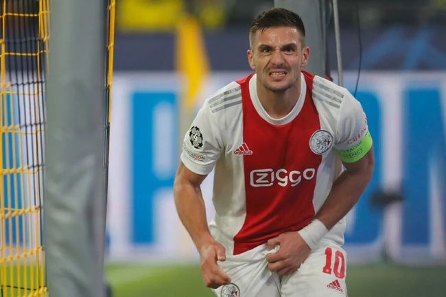 队友打成2 队友打成2